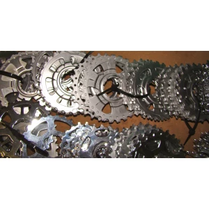 Lot Important De 1200 Pignons Miche Pour Shimano Et Campagnolo 9 Lot Important De 1200 Pignons Miche Pour Shimano Et Campagnolo – Image 7